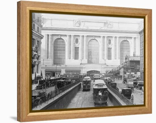 Grand Central Station-null-Framed Premier Image Canvas