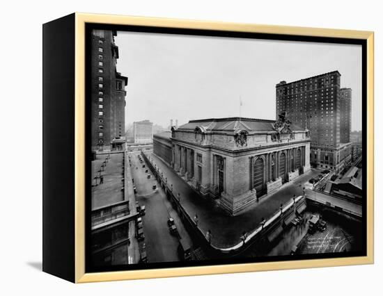 Grand Central Terminal-null-Framed Premier Image Canvas