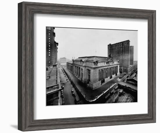 Grand Central Terminal-null-Framed Photographic Print