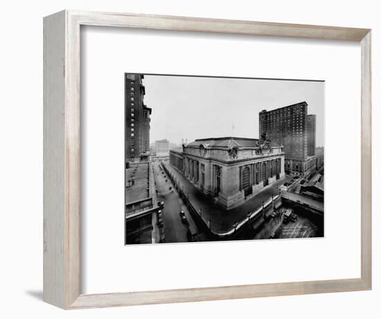 Grand Central Terminal-null-Framed Photographic Print