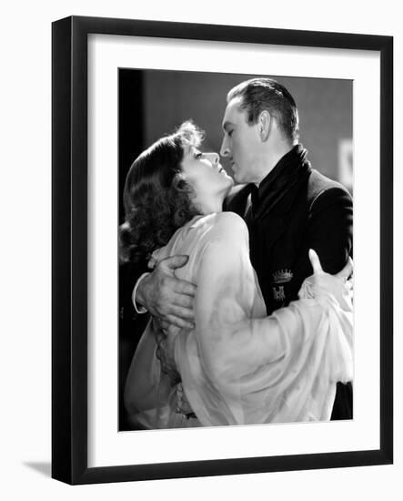 Grand Hotel, Greta Garbo, John Barrymore, 1932-null-Framed Photo