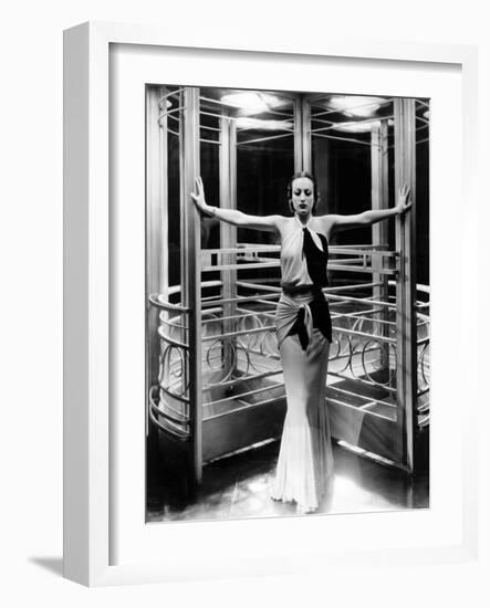 Grand Hotel, Joan Crawford, 1932-null-Framed Photo