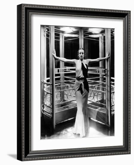 Grand Hotel, Joan Crawford, 1932-null-Framed Photo