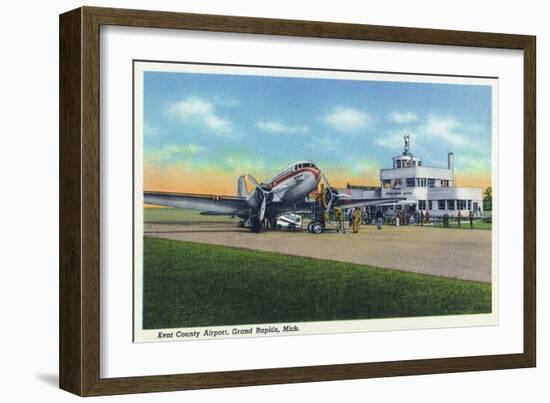 Grand Rapids, Michigan - Boarding Scene at Kent County Airport-Lantern Press-Framed Art Print