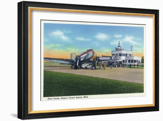 Grand Rapids, Michigan - Boarding Scene at Kent County Airport-Lantern Press-Framed Art Print