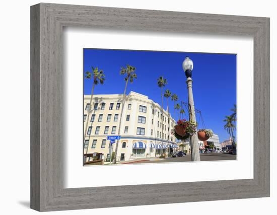 Grande Colonial Hotel, La Jolla, San Diego, California, United States of America, North America-Richard Cummins-Framed Photographic Print