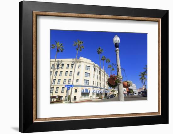 Grande Colonial Hotel, La Jolla, San Diego, California, United States of America, North America-Richard Cummins-Framed Photographic Print