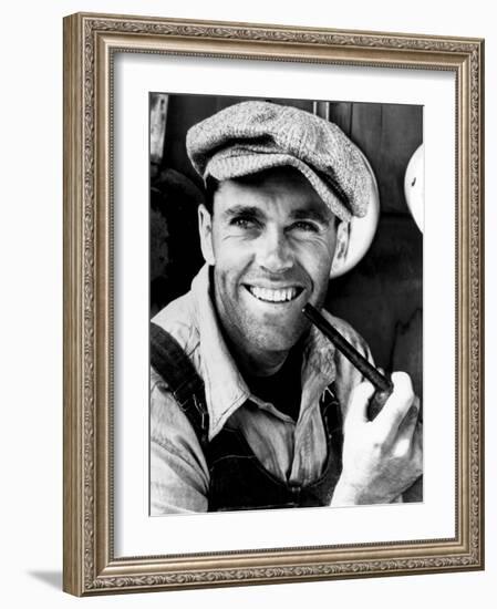 Grapes of Wrath, Henry Fonda, 1940-null-Framed Photo