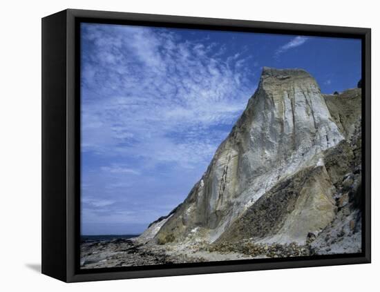 Gray Cliff, Gay Head Beach, Marthas Vineyard-Gary D^ Ercole-Framed Premier Image Canvas
