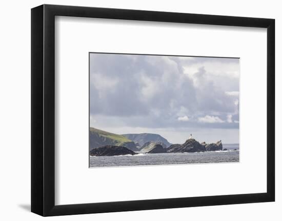 Great Britain, Scotland, Shetland, Unst, Out Stack, lighthouse-olbor-Framed Photographic Print