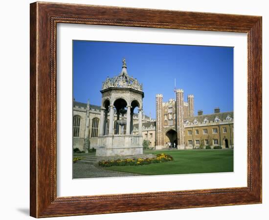 Great Court, Fountain and Great Gate, Trinity College, Cambridge, Cambridgeshire, England-David Hunter-Framed Photographic Print