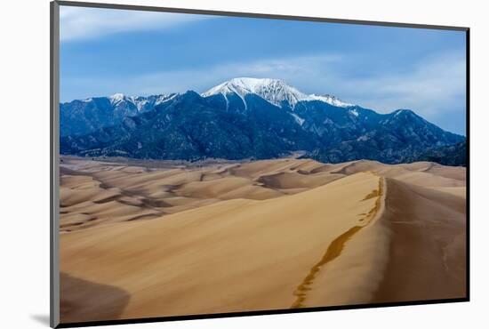 Great Sand Dunes National Park and Sangre Cristo Mountains, Colorado-Howie Garber-Mounted Photographic Print