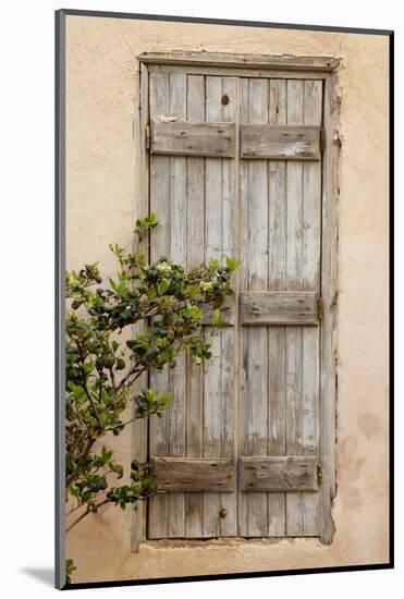 Greece, Crete, Chania, doorway-Hollice Looney-Mounted Photographic Print