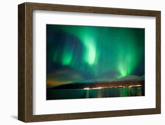 Green Aurora Borealis Dancing in the Sky-Spumador-Framed Photographic Print
