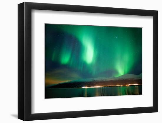 Green Aurora Borealis Dancing in the Sky-Spumador-Framed Photographic Print