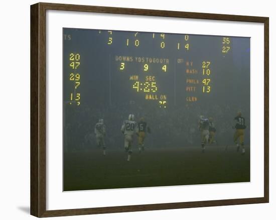 Green Bay Packers' Hornung Eluding Baltimore Colt's Defense to Score 5th Touchdown of Game, 1965-Art Rickerby-Framed Premium Photographic Print