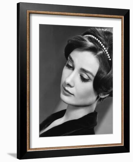 Green Mansions, Audrey Hepburn, 1959-null-Framed Photo