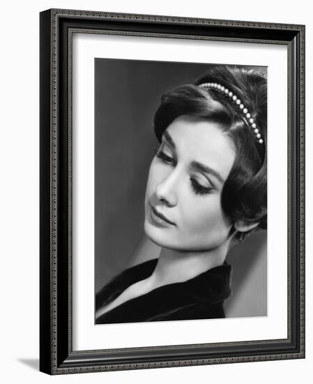 Green Mansions, Audrey Hepburn, 1959-null-Framed Photo