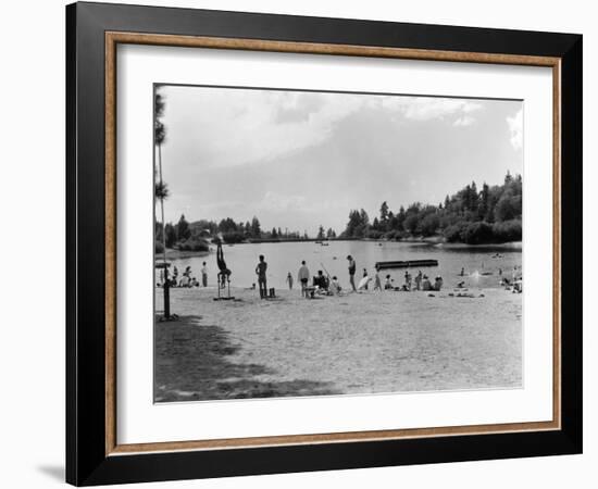 Green Valley Lake in San Bernardino Mountains Photograph - Green Valley Lake, CA-Lantern Press-Framed Art Print