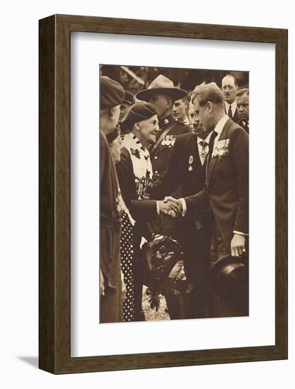 'Greeting a Canadian Mother', 1937-Unknown-Framed Photographic Print