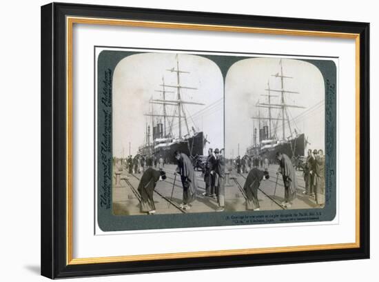 Greeting for Newcomers on the Pier Alongside the Pacific Mail Ss 'China, Yokohama, Japan, 1904-Underwood & Underwood-Framed Giclee Print