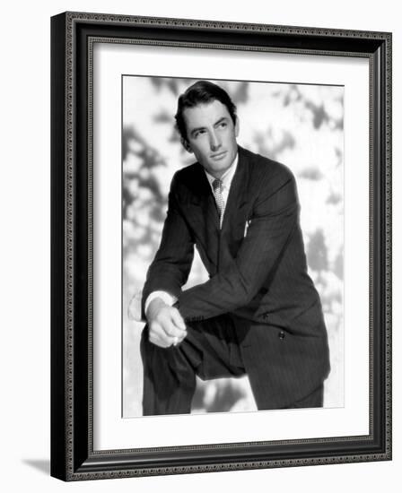 Gregory Peck, 1946-null-Framed Photo