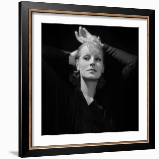 Greta Garbo Hollywood 1929-null-Framed Photo