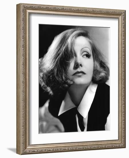 Greta Garbo-null-Framed Photo