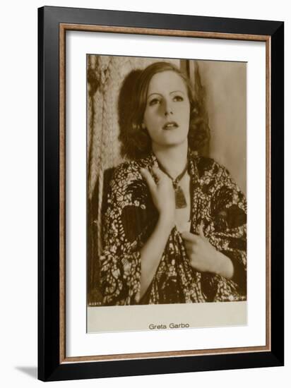 Greta Garbo-null-Framed Photographic Print