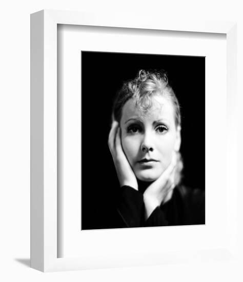 Greta Garbo-null-Framed Photo