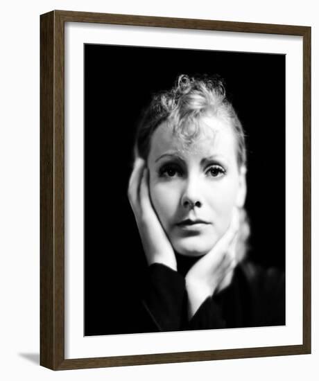 Greta Garbo-null-Framed Photo