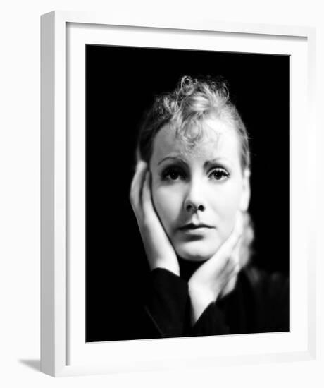 Greta Garbo-null-Framed Photo