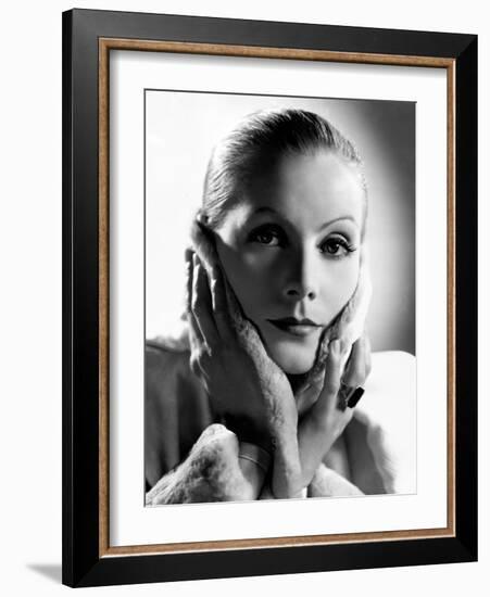 Greta Garbo-null-Framed Photographic Print