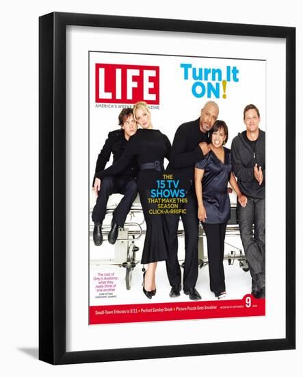 Grey's Anatomy Cast: T.R. Knight, K. Heigl, J. Pickens, C. Wilson and J. Chambers, September 2005-Art Streiber-Framed Photographic Print