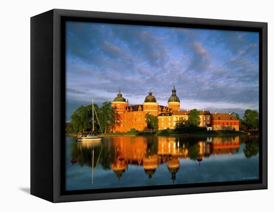 Gripsholm Castle, Mariefred, Sormland, Sweden-Steve Vidler-Framed Premier Image Canvas