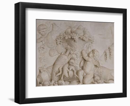 Grisaille en trompe-l'oeil imitant un bas-relief (d'une série de six), dessus de porte-Piat Joseph Sauvage-Framed Giclee Print