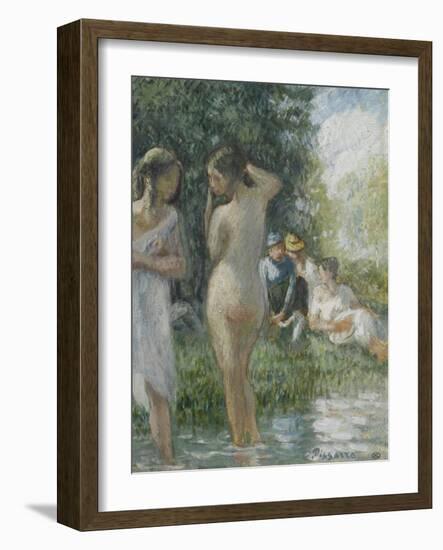 Groupe de baigneuses au bord de l'eau-Camille Pissarro-Framed Giclee Print