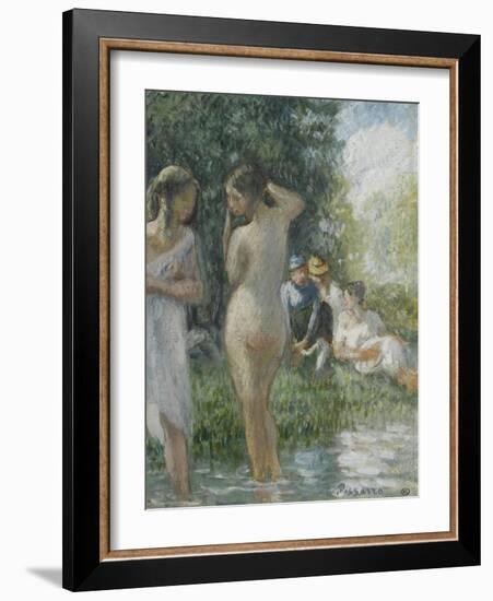 Groupe de baigneuses au bord de l'eau-Camille Pissarro-Framed Giclee Print