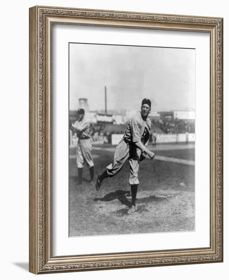 Grover Alexander, Philadelphia Phillies, Baseball Photo No.1 - St. Louis, MO-Lantern Press-Framed Art Print