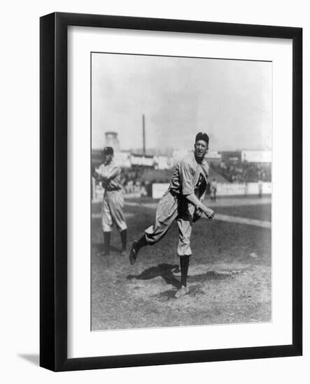 Grover Alexander, Philadelphia Phillies, Baseball Photo No.1 - St. Louis, MO-Lantern Press-Framed Art Print