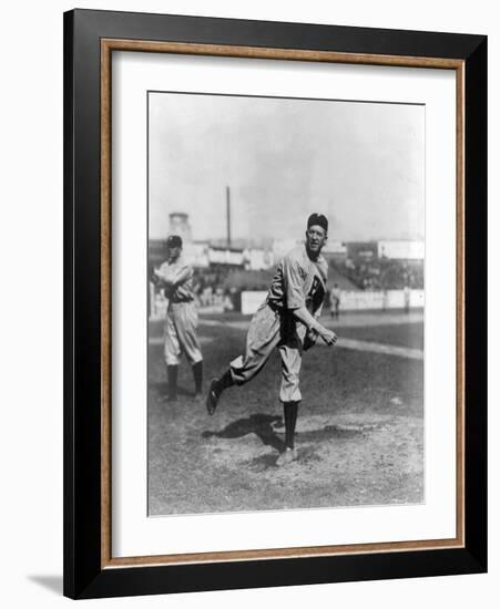 Grover Alexander, Philadelphia Phillies, Baseball Photo No.1 - St. Louis, MO-Lantern Press-Framed Art Print