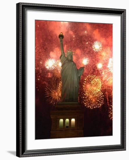 Grucci Fireworks Light the Sky Over the Statue of Liberty-null-Framed Photographic Print