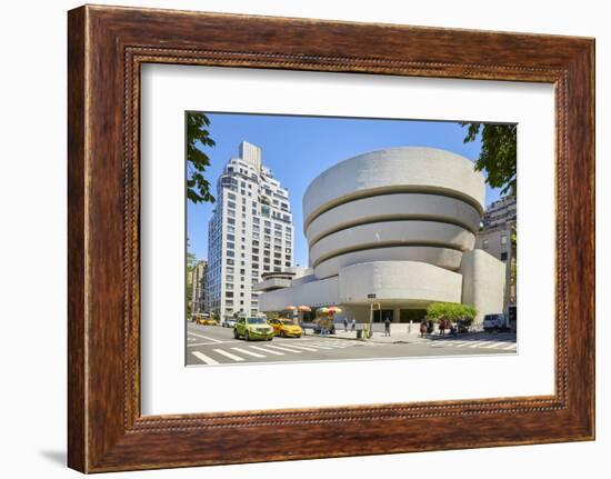 Guggenheim Museum of Modern and Contemporary Art, New York, USA-Simon Montgomery-Framed Photographic Print