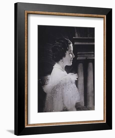 H.R.H.Queen Elizabeth-Cecil Beaton-Framed Giclee Print