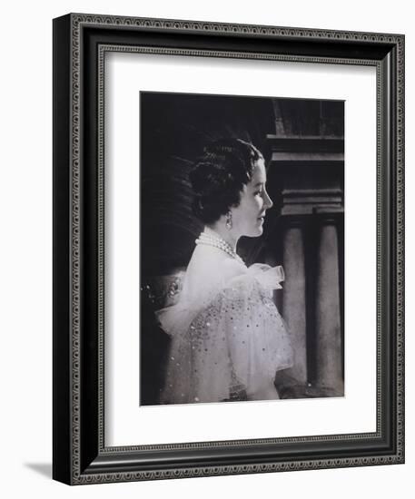 H.R.H.Queen Elizabeth-Cecil Beaton-Framed Giclee Print