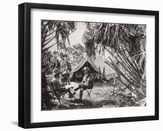 Haardt, Audouin-Dubreuil et Bettembourg au campement de chasse de Am Dafok-null-Framed Giclee Print