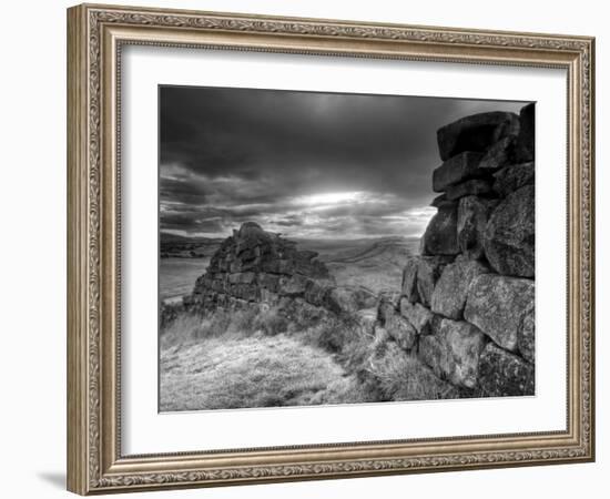 Hadrians Wall, Northumberland, UK-Alan Copson-Framed Photographic Print