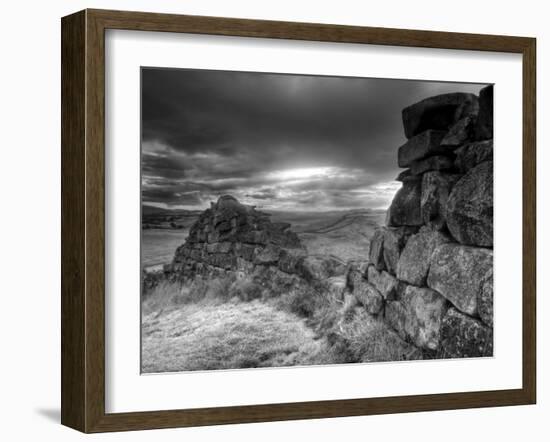 Hadrians Wall, Northumberland, UK-Alan Copson-Framed Photographic Print