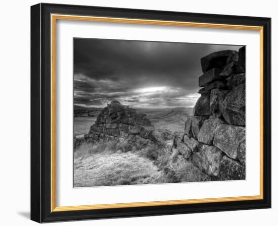 Hadrians Wall, Northumberland, UK-Alan Copson-Framed Photographic Print