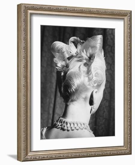 Hairdo "Pink Ice", 1950-null-Framed Photographic Print